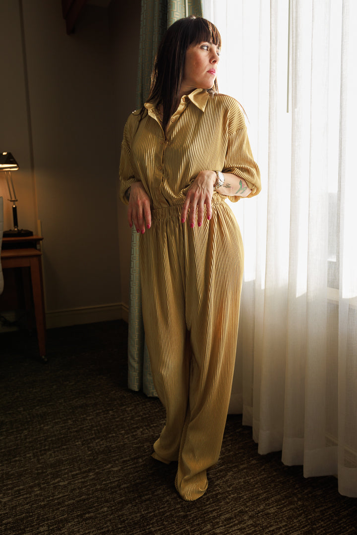 Gold Pleated Longwear Set